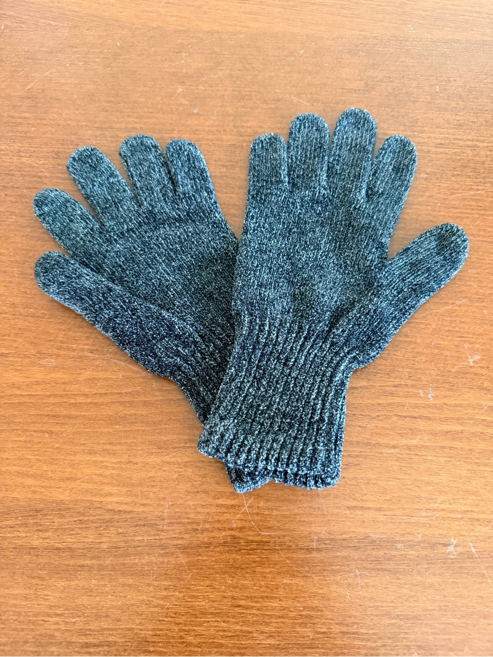 Vintage Betmar Black Gray Knit Stretch Gloves Made in Taiwan